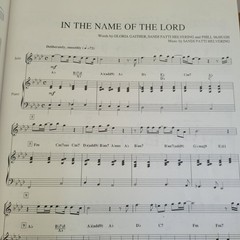 Contemporary Gospel Favorites Piano Accompaniment w Guitar Chord, Douglas Schoen