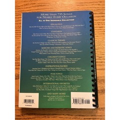 Hal Leonard Fake Book of the World&rsquo;s Favorite Songs 4th Edition 735+ Songs C