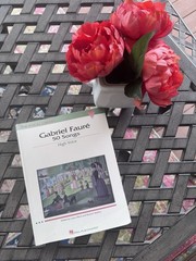 Gabriel Fauré: 50 Songs The Vocal Library High Voice Music Book 
