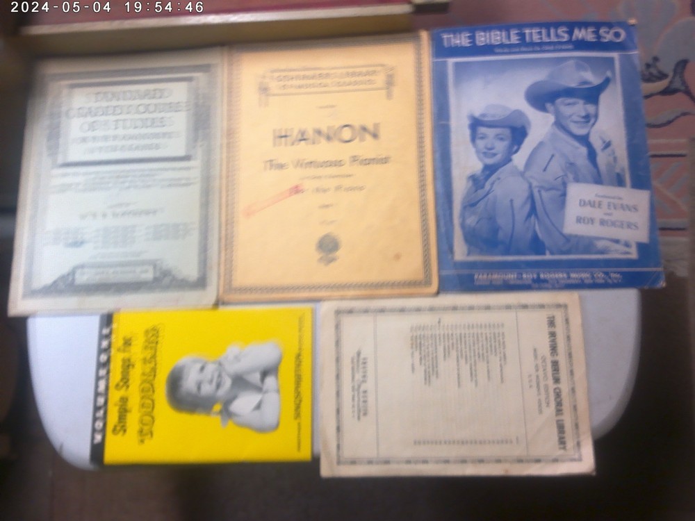 A lot of 5 piano music & song books Gospel Choir Choral Bible with various group