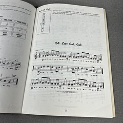 Recorder Fun ~ Teach Yourself the Easy Way 1990 Hal Leonard ~ Trade Paperback