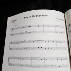 Yamaha Portatone EZ-200 Keyboard Song Book 2007 Paperback Book