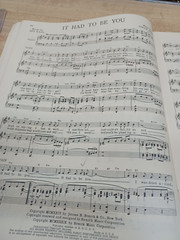 Song Hits of the Roaring Twenties 20&rsquo;s Sheet Music Book 80 Pages by Remick Music