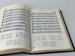 Japanese Hymn Book. Hymnal Japanese Language. Words, Music, Index 1954