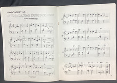 Vtg SongBook, Kimball Easy Pro Play Piano, 1981 – ships free