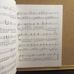 TV & Movie Themes Solo Piano Songbook Dan Coates Professional Touch Excellent