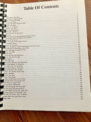 100 All-Time Popular Hits Complete Words & Music Songbook~Piano & Guitar Chords