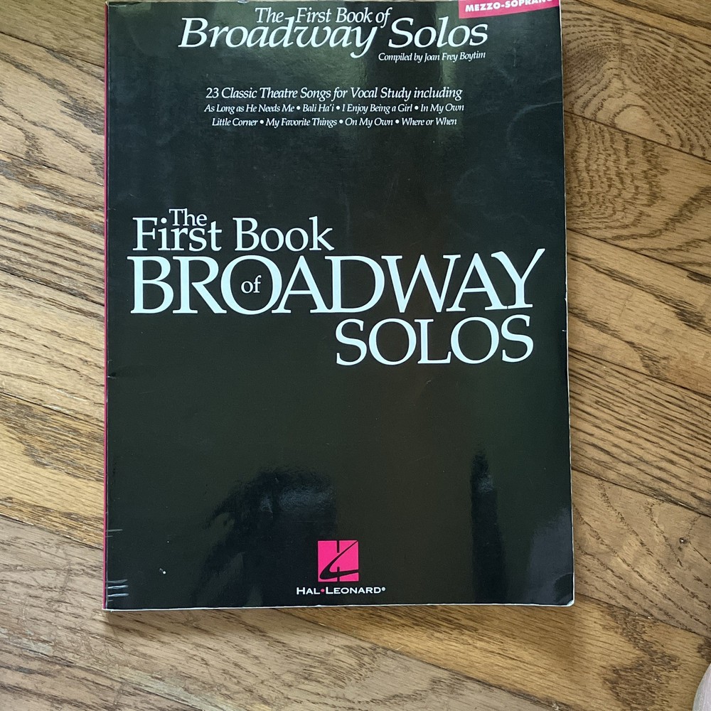 Hal Leonard The First Book of Broadway Solos Mezzo-Soprano Voice HL00740082
