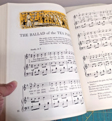 SIGNED Burl Ives Songbook 115 Songs in Historical Perspective 1953 Ballantine