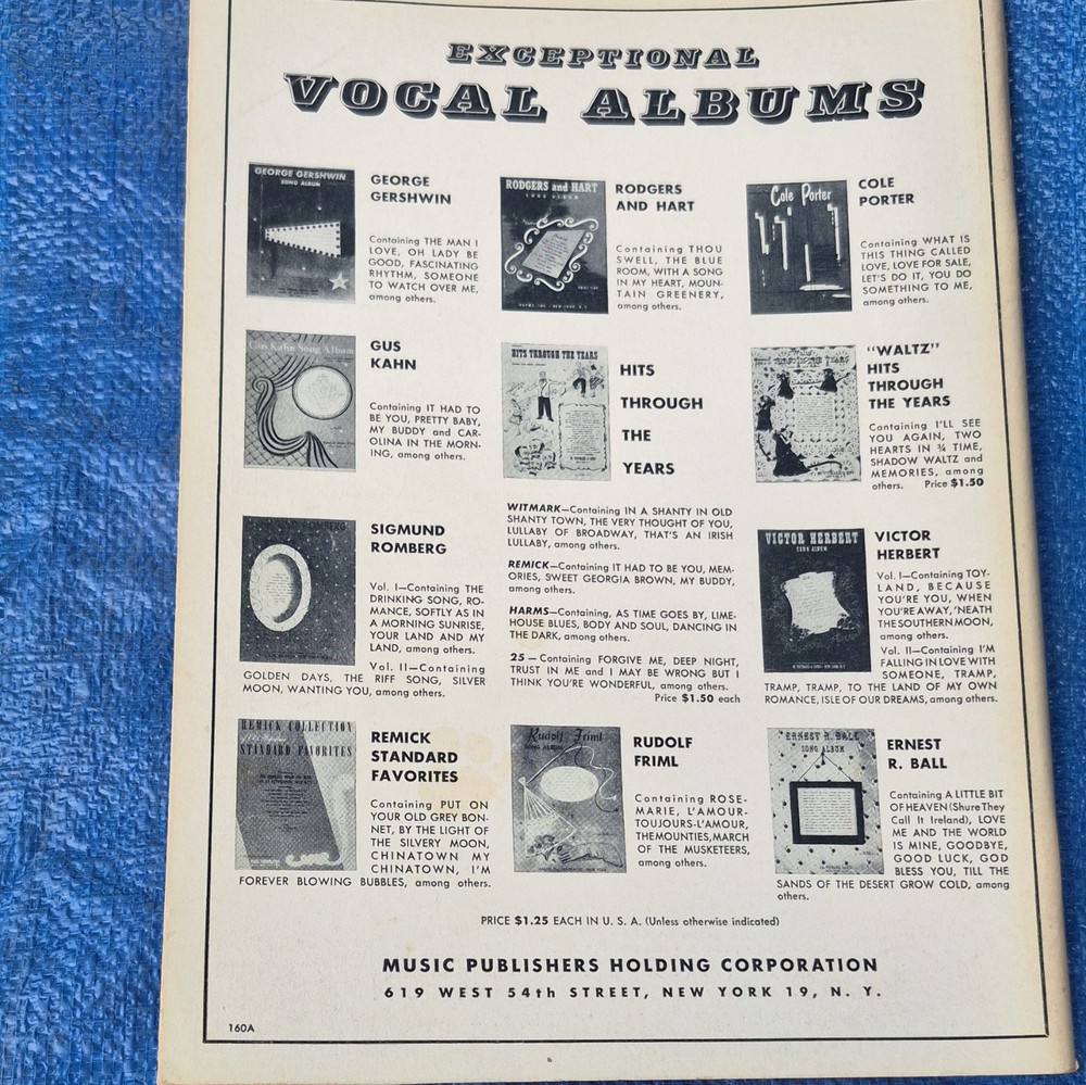 M. Witmark & Sons Hits Through the Years Vocal Song Book Voice Guitar MPN 160A