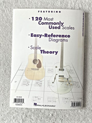 The Ultimate Guitar Scale Chart: 120 Most Commonly Used Scales Hal Leonard 2000