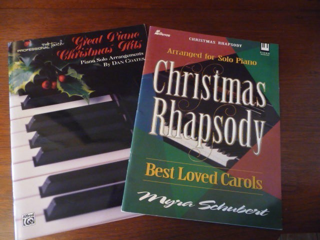 Great Christmas Hits Arranged for Solo Piano by Dan Coates & Myra Schubert