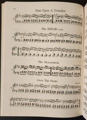 Robbins Collection of 200 Jigs, Reels & Country Dances 1961 Paperback Songbook