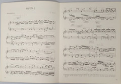 J. S. Bach Partitia No.1 in B flat Major-Willar Palmer, Ed.-Alfred Masterpiece E