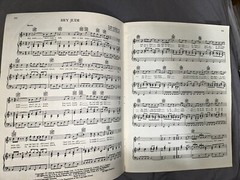 BEATLES Song Book 56 pages with Music and Pictures