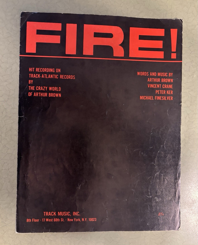Track Music, Inc. « FIRE! » Rock Piano/Voice Sheet Music Solo Voice 85E