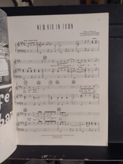EAGLES Songbook HOTEL CALIFORNIA Piano Guitar Vocal Color Photos 1977 Very Good