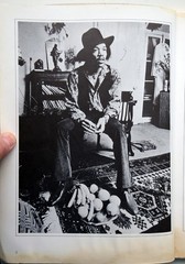 JIMI HENDRIX 40-Songs 1978 SHEET MUSIC 144-pgs w/ Photos + Articles HAL-LEONARD