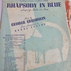 VINTAGE SHEET MUSIC lot Of 36 1930&rsquo;s 1940&rsquo;s Various Artists & Years READ…