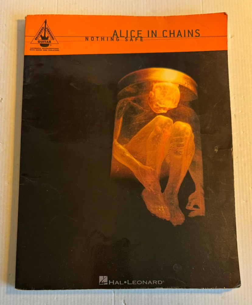 Alice In Chains Nothing Safe Guitar Tabs Songbook Good Paperback Hal Leonard