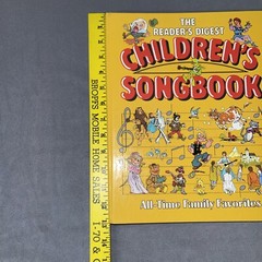 1985-THE READERS DIGEST SPIRAL BOUND HARDCOVER « CHILDREN&rsquo;S SONGBOOK » w/131 SONGS