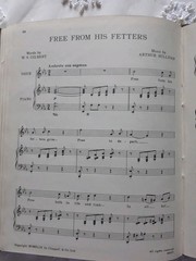 VOCAL GEMS FROM GILBERT & SULLIVAN – 1950 – 31 Pages- HARDBACK