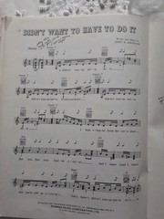 THE LOVIN&rsquo; SPOONFUL GUITAR BOOK – WORDS, CHORDS & DIAGRAMS – 1966 (RARE)