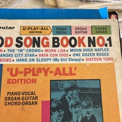 Hollywood Song Book No 1 – 1960&rsquo;s Piano Vocal Organ Guitar Lyrics