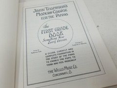 BC2 SHEET MUSIC BOOKLET 80 PAGES JOHN THOMPSONS PIANO COURSE FIRST GRADE