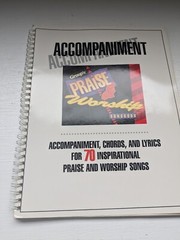 Group&rsquo;s Praise and Worship Songbook : Accompaniment Book Spiralbound 1994
