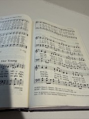 The United Methodist Hymnal Vintage 1989 Blue Hardcover