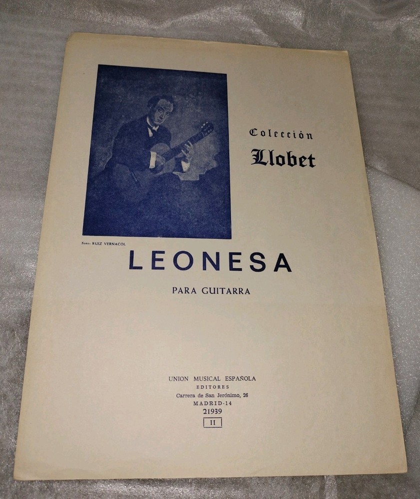 Miguel Llobet, Leonesa, Classical Guitar Solo Sheet Music, 1975.