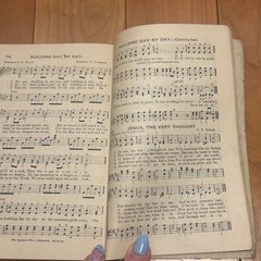 Antique 1904 Songs of Worship and Grace Hymnal – L.W. Munhall Cloth Cover 5×7
