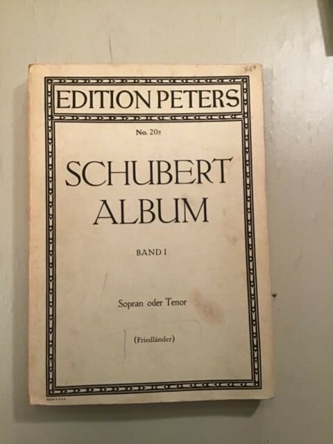 EDITION PETERS #20A Schubert Album – Band I -SOPRAN ODER TENOR – Very Good