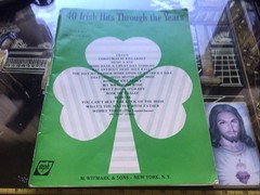 Vintage “40 Irish Hits Through The Years » Music Book M. Witmark & Sons