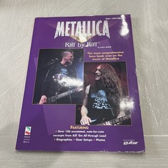 Metallica Bass Riff by Riff-Paperback-By Arthur Rotfield -Cherry Lane Music 1997