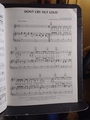 1970&rsquo;s 1980&rsquo;s Pop Rock Songbook 23 Hits Piano Guitar Hal Leonard Very Good Cond