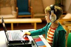 How to Play Keyboard Piano Beginners Music Book Teach Yourself in 1hr All Ages