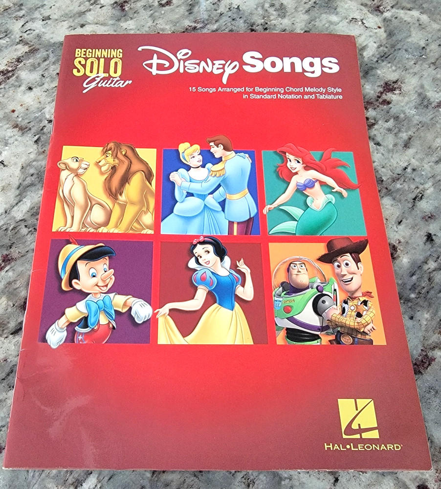 Beginning Solo Guitar Disney Songs Songbook–Hal Leonard–Chord Melody Style