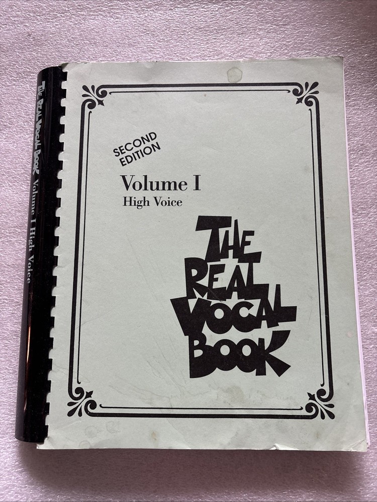 Hal Leonard The Real Vocal Book – Volume 1 Low Voice Softcover (water damage)