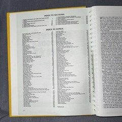 1985-THE READERS DIGEST SPIRAL BOUND HARDCOVER « CHILDREN&rsquo;S SONGBOOK » w/131 SONGS