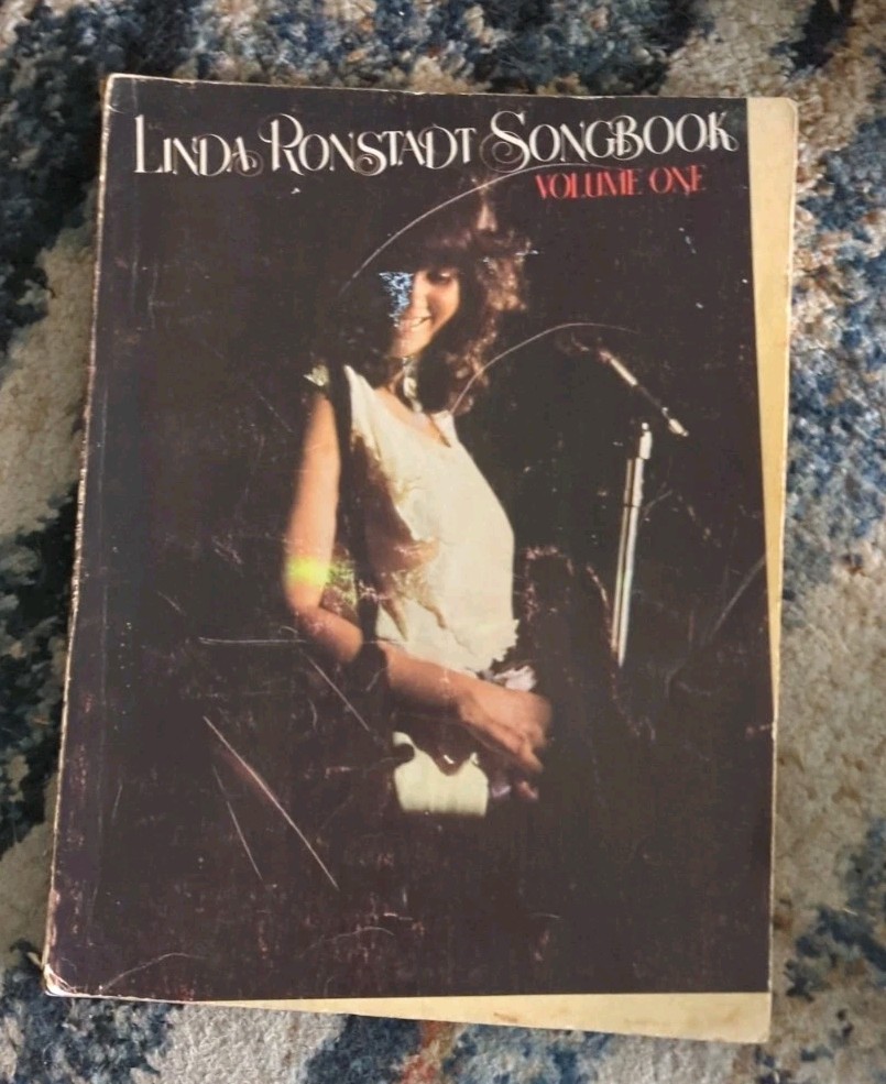 VINTAGE LINDA RONSTADT SONGBOOK – VOLUME ONE – 15 SONGS