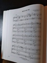 VINEYARD MUSIC « YOU SHELTER ME » SONGBOOK FOR PIANO, GUITAR AND VOCAL