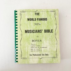 The World Famous New Musicians&rsquo; Bible Fake Book Green Spiral Bound Sheet Music