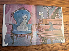 Aristocats & Other Cat Songs Sheet Music Book Piano Vocal Accompaniment Disney