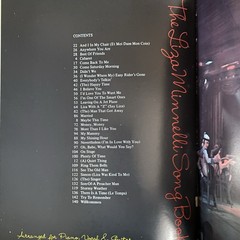 LIZA MINNELLI Songbook Piano Guitar Vocal Photos Sheet Music