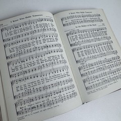 Favorite Hymns of Praise Hymnal Piano Song Book USA 1973 Religious Christian