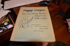 Peggy Seeger The Five-String Banjo American Folk Styles Book 1960 Hargail
