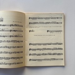 VTG RARE Laurindo Almeida Guitar Method – For the Standard Guitar 1972 Edition
