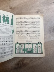 1957 *RARE* Simon and Schuster Favorite Christmas Carols Book Sheet Music